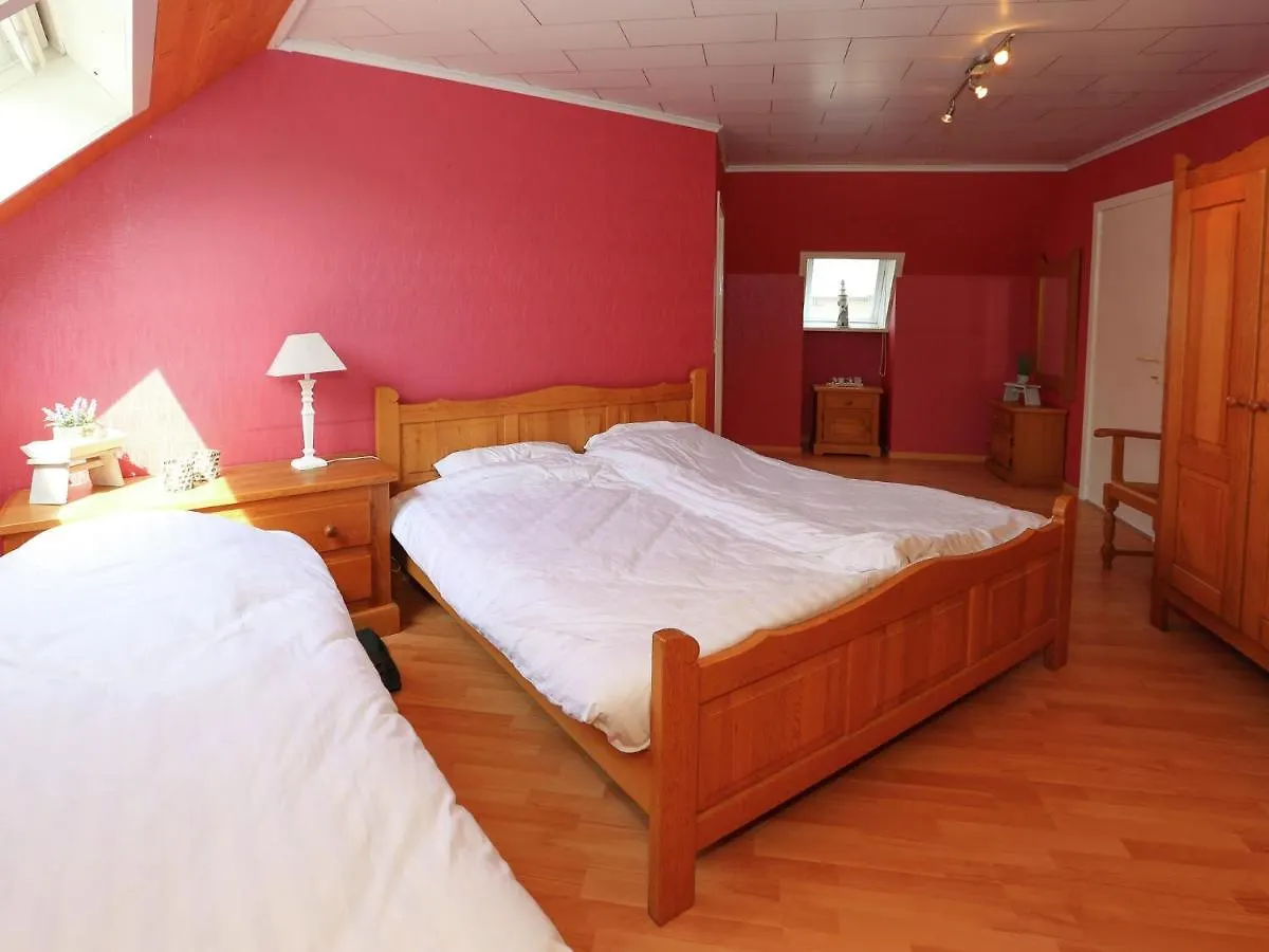 Splendid VIlla in Middelkerke with Sauna bubble bath Terrace